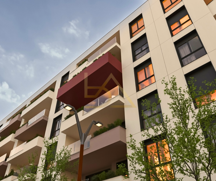 Shitet Apartament – Premium Residence, Gjakovë