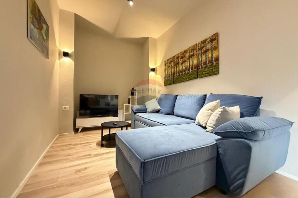 Casa privata 1+1+posto auto in affitto Rr.Dibres!