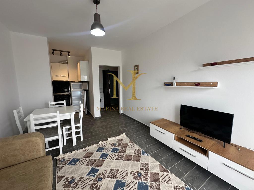 SHITET APARTAMENT 1+1 NË GOLEM!!