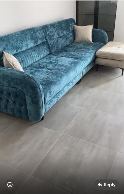 1+1, te mine peza,cmimi 700 euro,pallat i viteve te fundit