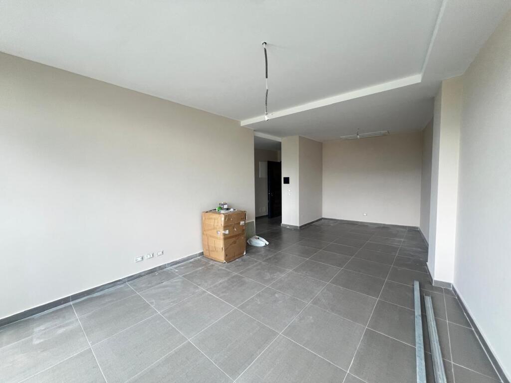 Ufficio in affitto presso Lake View Residence