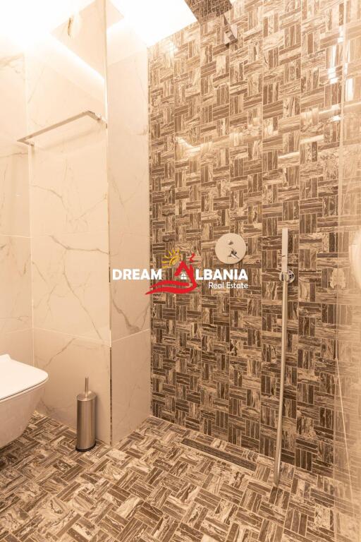 Appartamento moderno 2+1+2 in vendita, Zogu i Zi (ID 41212069)