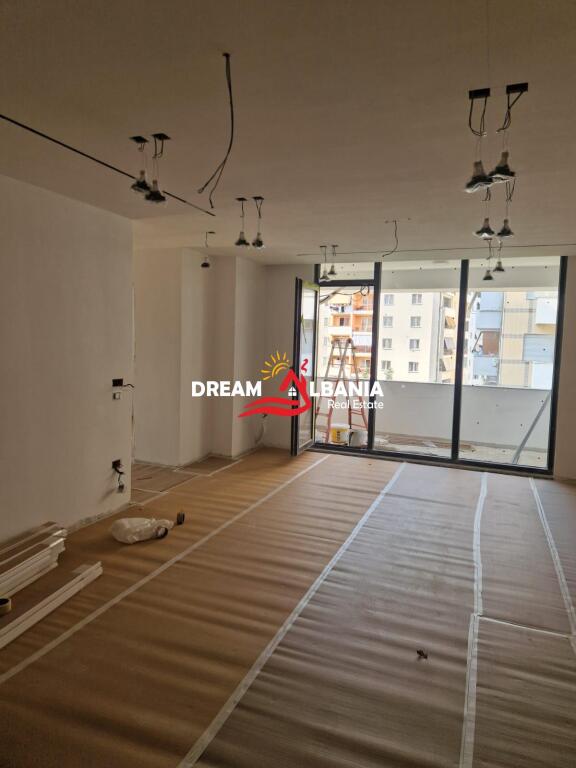 3+1 apartment for sale in Astir near Bar-Artist in Tirana (ID 4131376)