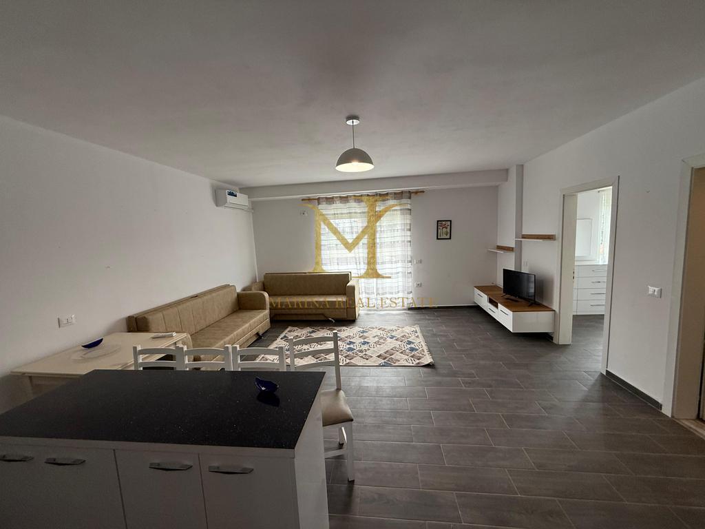 SHITET APARTAMENT 1+1 NË GOLEM, 80 M²!!