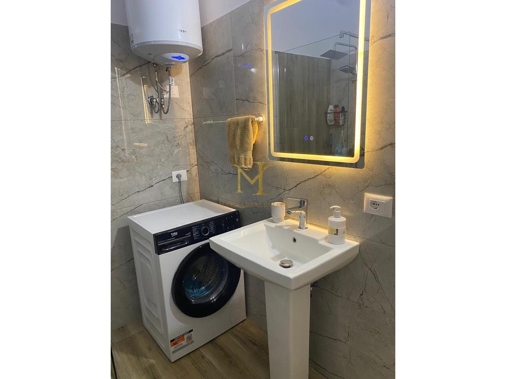 APARTAMENT 1+1 ME QERA PLAZH HEKURUDHA