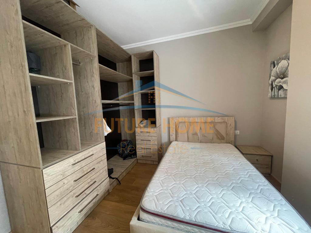 Qera, Apartament 2+1+2, Kopshti Botanik, Tiranë