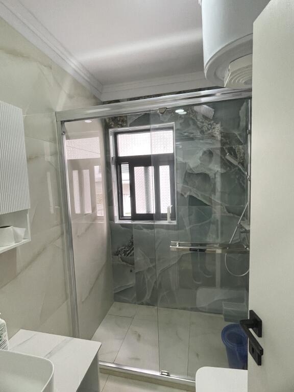 Super luxury apartment for rent until June, in the Beach area near Bajram Curri school.