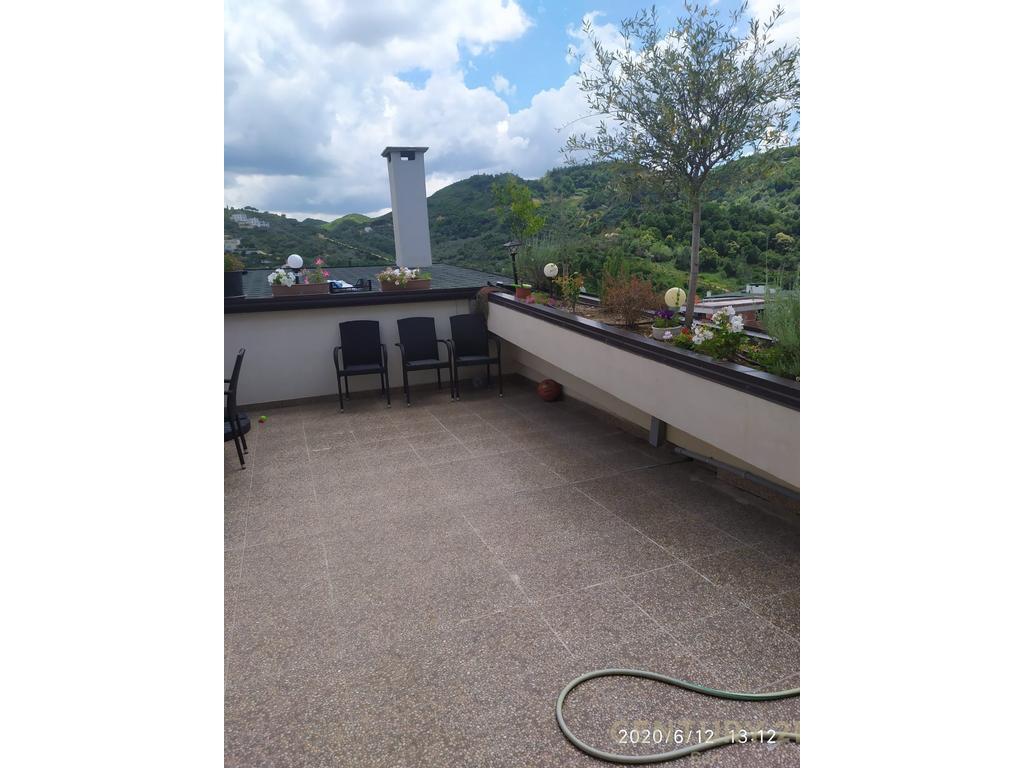 SHITET PENTHOUSE 2+1+ POST PARKIMI PRANE LIQENIT TE THATE