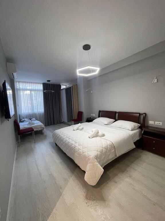 APARTAMENT 2+1+2 NE SHITJE - RRUGA E BARRIKADAVE