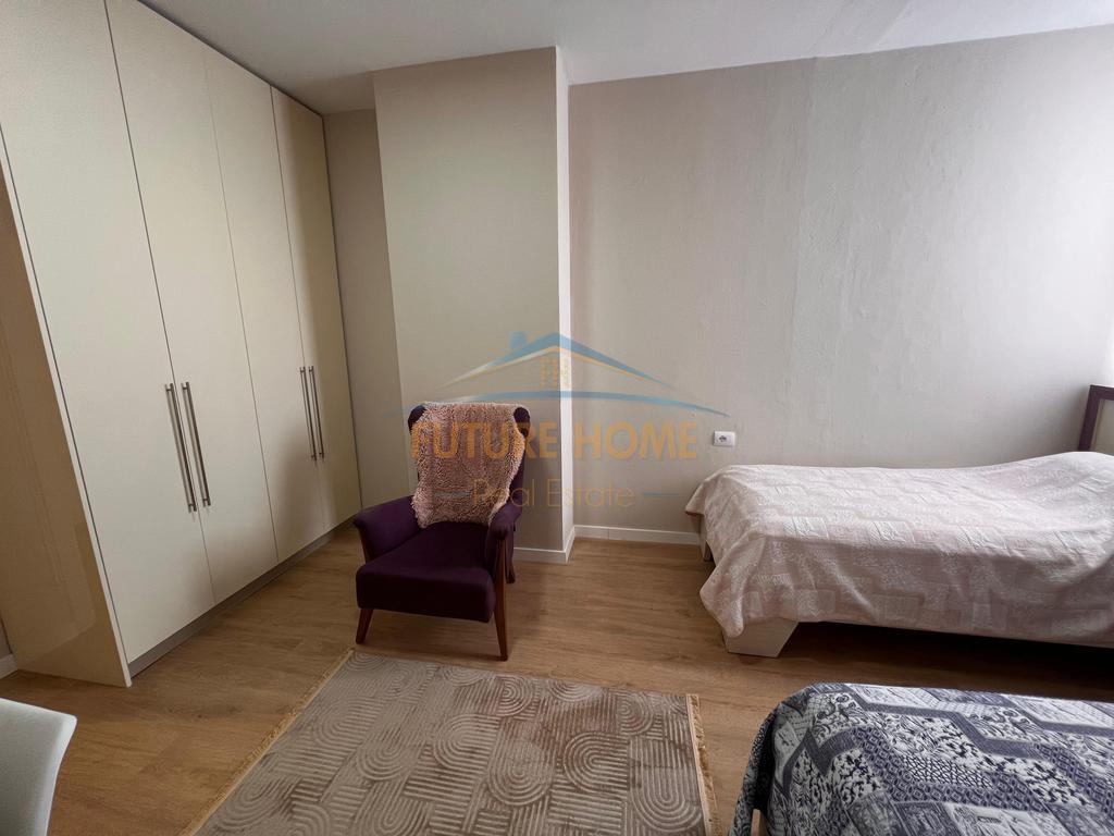 Qera,Apartament 3+1+2,Rruga Panorama,Tirane