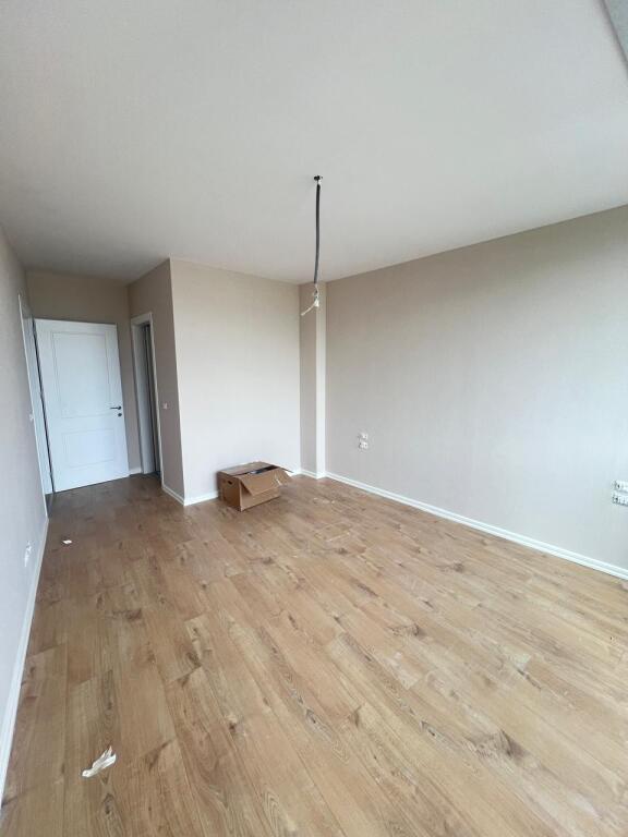 Ufficio in affitto presso Lake View Residence