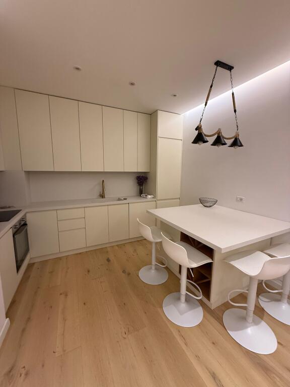 Apartment 2+1 for rent in Astir