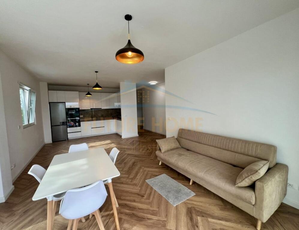 Affitto, Appartamento 2+1+2, Via Dajti, Fresk