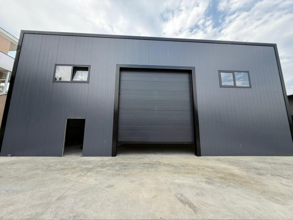 Warehouse for rent, Peze Helmes