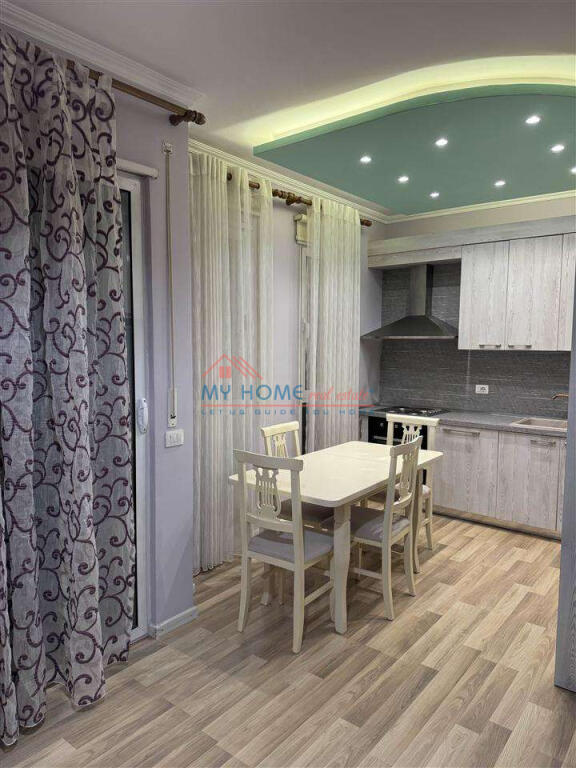 Appartamento 1+1 in Affitto Pazari i Ri Tirane