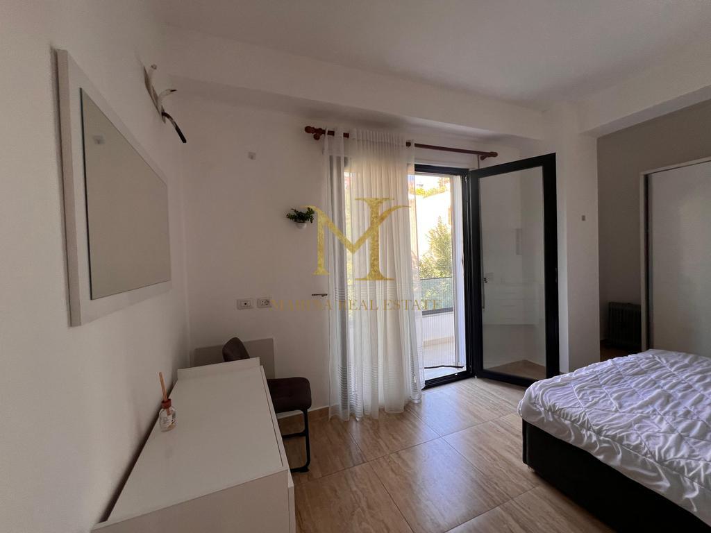 Jepet me qira apartament 2+1 në Vollga, Durrës!!