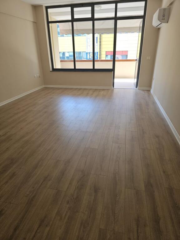 UFFICIO IN AFFITTO 130 M2 CENTRO 1.300 EURO