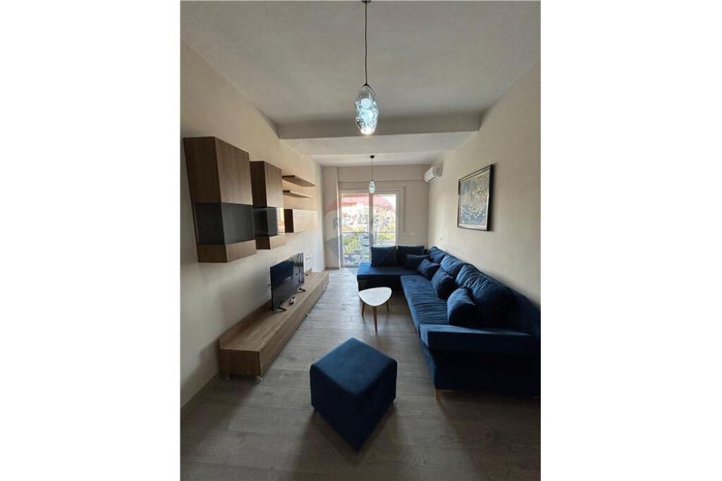 Apartment - For Rent - Brryli