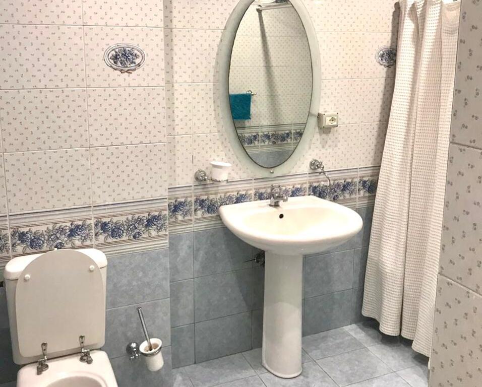 Me Qera : 3+1+2📍Qender( Tek Piazza) - 1100€ - S. 135m² - Kt.6 || I Mobiluar ne Detaje✨️