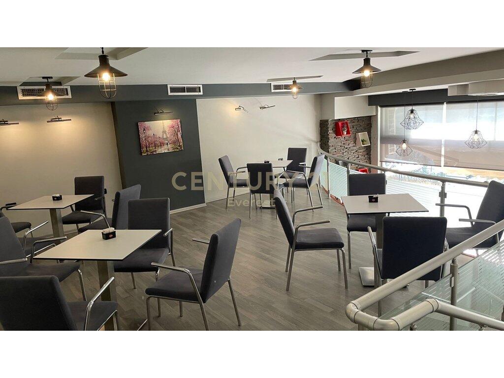 LAPRAK, AFFITTIAMO UN'UNITÀ E UN'ATTIVITÀ DI BAR CAFFÈ