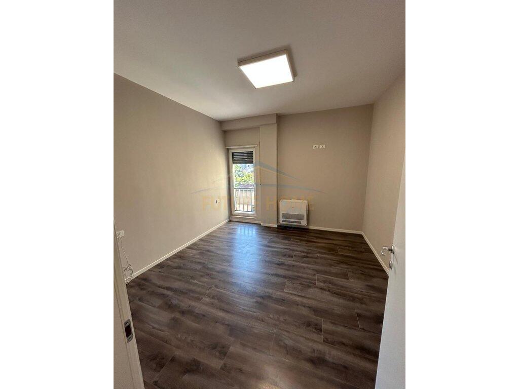 Shitet, Apartament 2+1, Quartum Residence, Rruga Jordan Misja, Tiranë.
