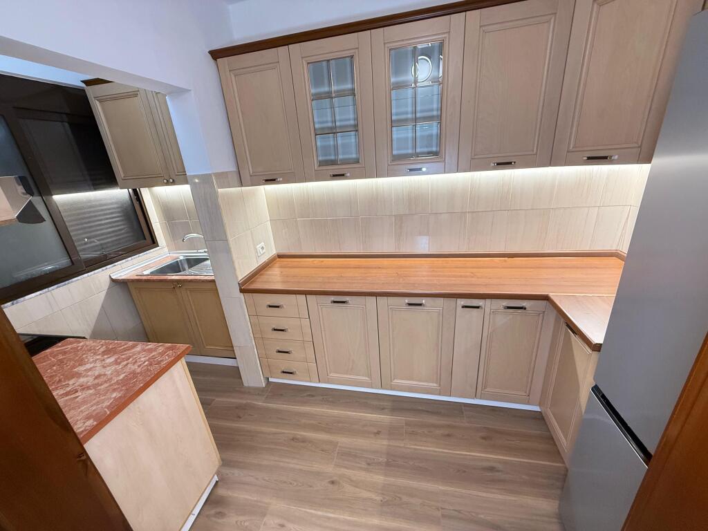 Apartament 2+1 per Qera tek Ish Parku