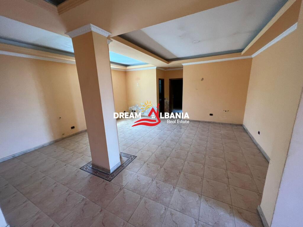 Vile 3 kateshe ne shitje ne Yzberisht prane Shkolles “Myslym Shima” ne Tirane (ID 4141034)