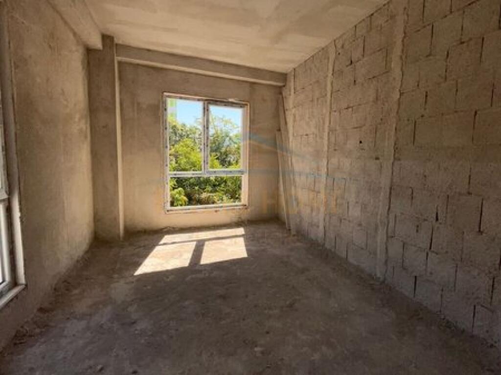 Shitet, Apartament 1+1, QSUT, Tiranë