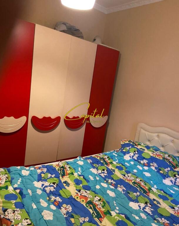 APARTAMENT ME QERA 1+1 ISH BLLOKU 600 EURO