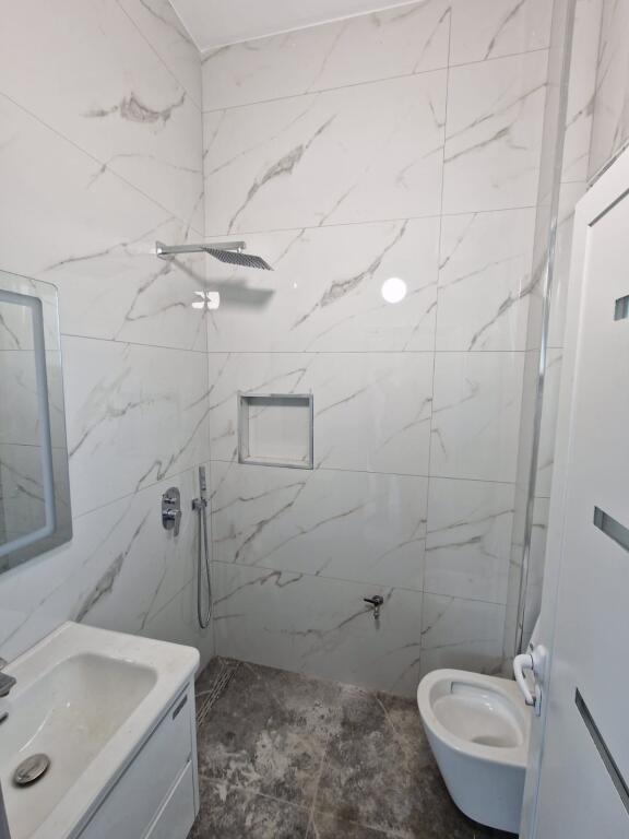Affittasi appartamento 1+1 ad Astir