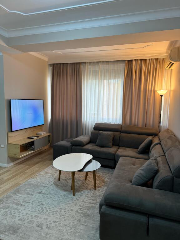 APARTAMENT 2+1 NE ISH BLLOK