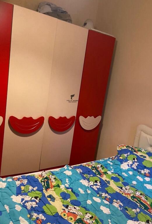 APARTAMENT ME QERA 1+1 PALLATET AGIMI 600 EURO