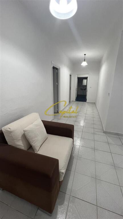 APARTAMENT ME QERA 2+1 KOMBINAT 50.000 LEKE