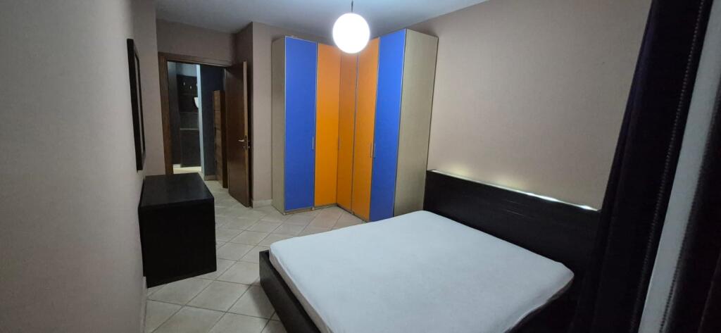 📣 QERA Apartament 2+1 📍 Prane 21-Dhjetorit 🛣️ Rruga "Shefqet Musaraj" ✨