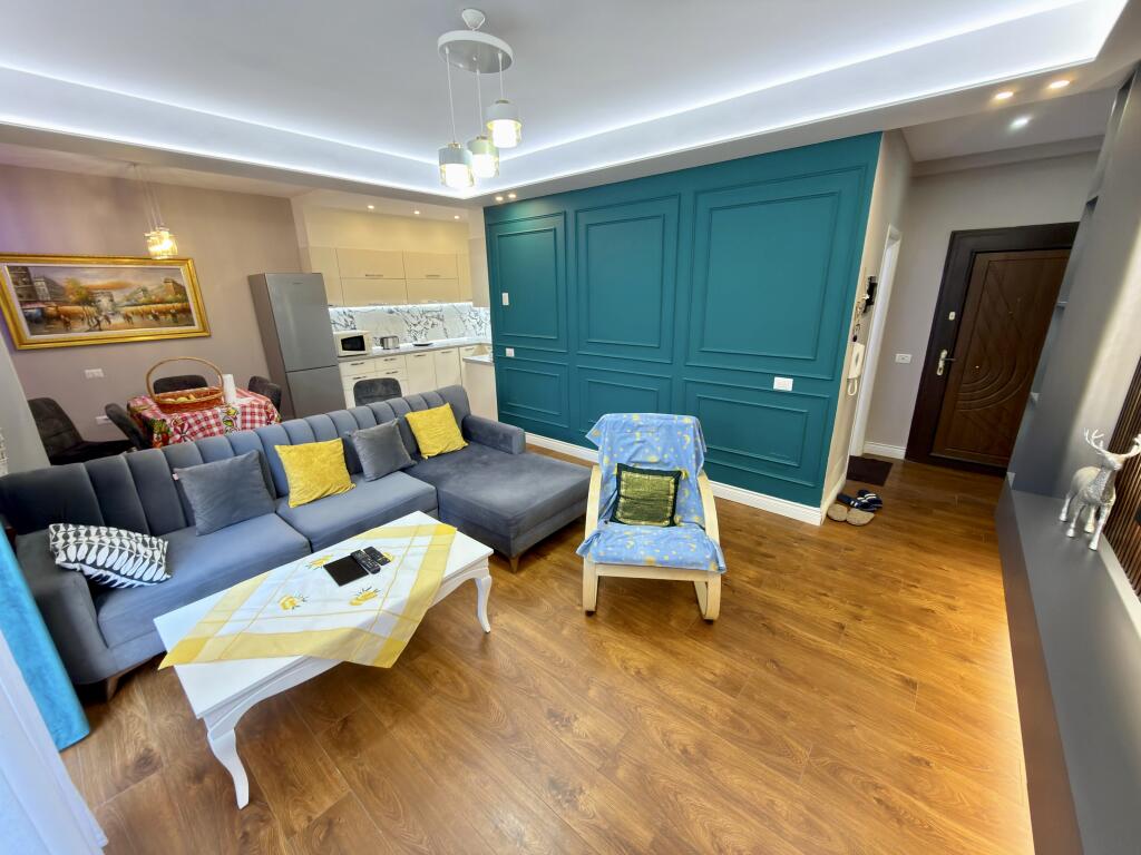 📣 SHITET Apartament 2+1 Me Verande 📍 Yzberisht, Tirane ✨
