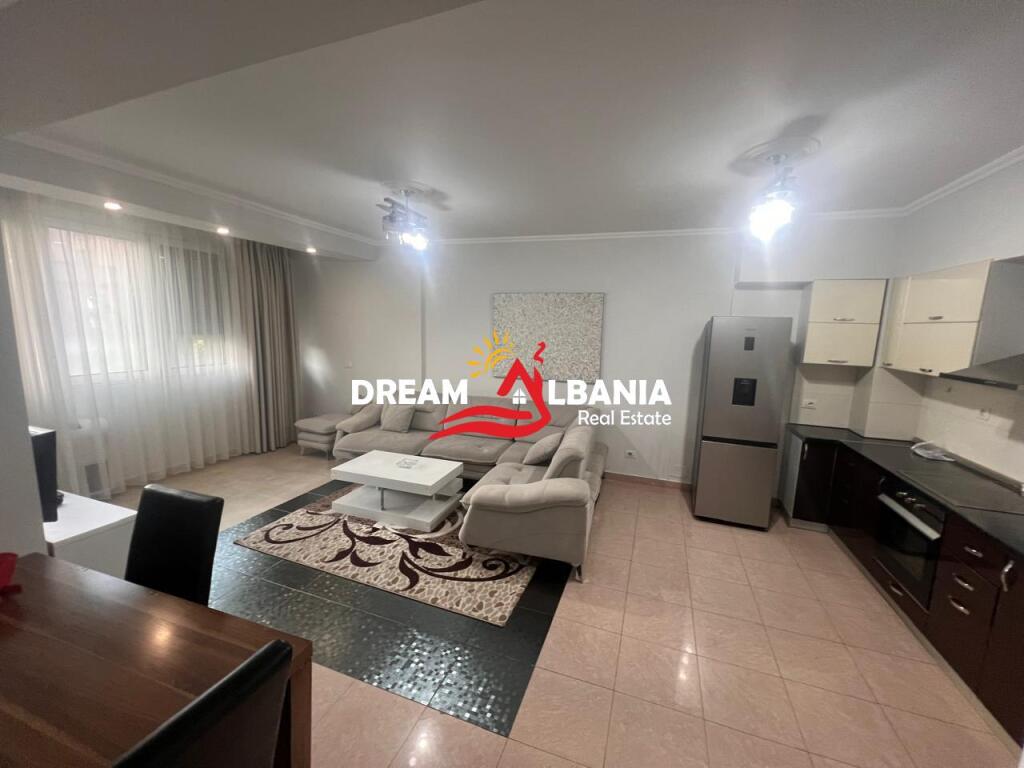 Occasione!!! Appartamento 3+1 in vendita in via Him Kolli a Tirana(ID 41212071)