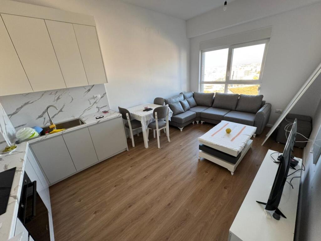 Affittasi appartamento 1+1  Indirizzo: Ali Demi Complesso Kaimi  Piano 7   Arredato  Prezzo 450€
