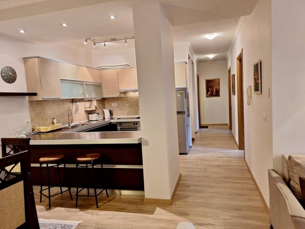 Qera, Apartament 2+1, Bllok, Tirane.