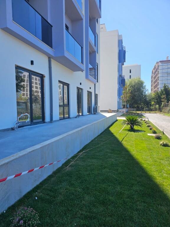 Vendesi Appartamento 1+1 – Adriatik Garden, Golem