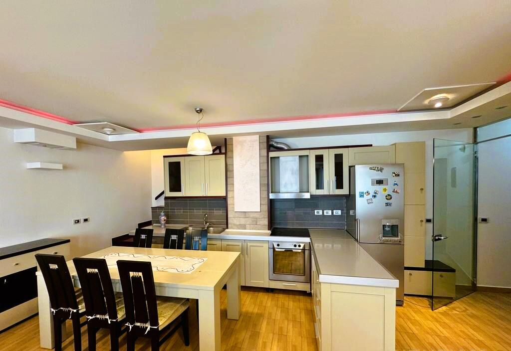 Duplex in affitto a Kodra e Diellit 2