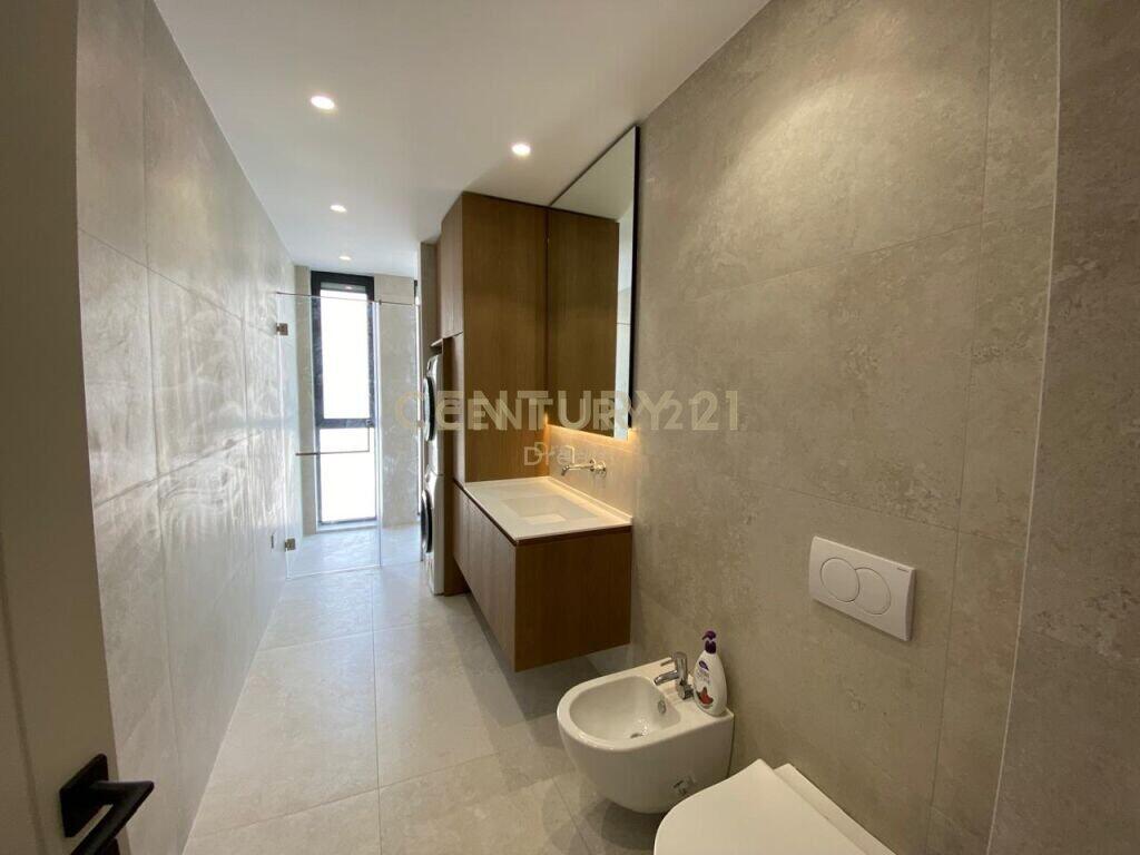 APARTAMENT 2+1+2 NE SHITJE PRANE ''VET HOSPITAL'' 299,000 €