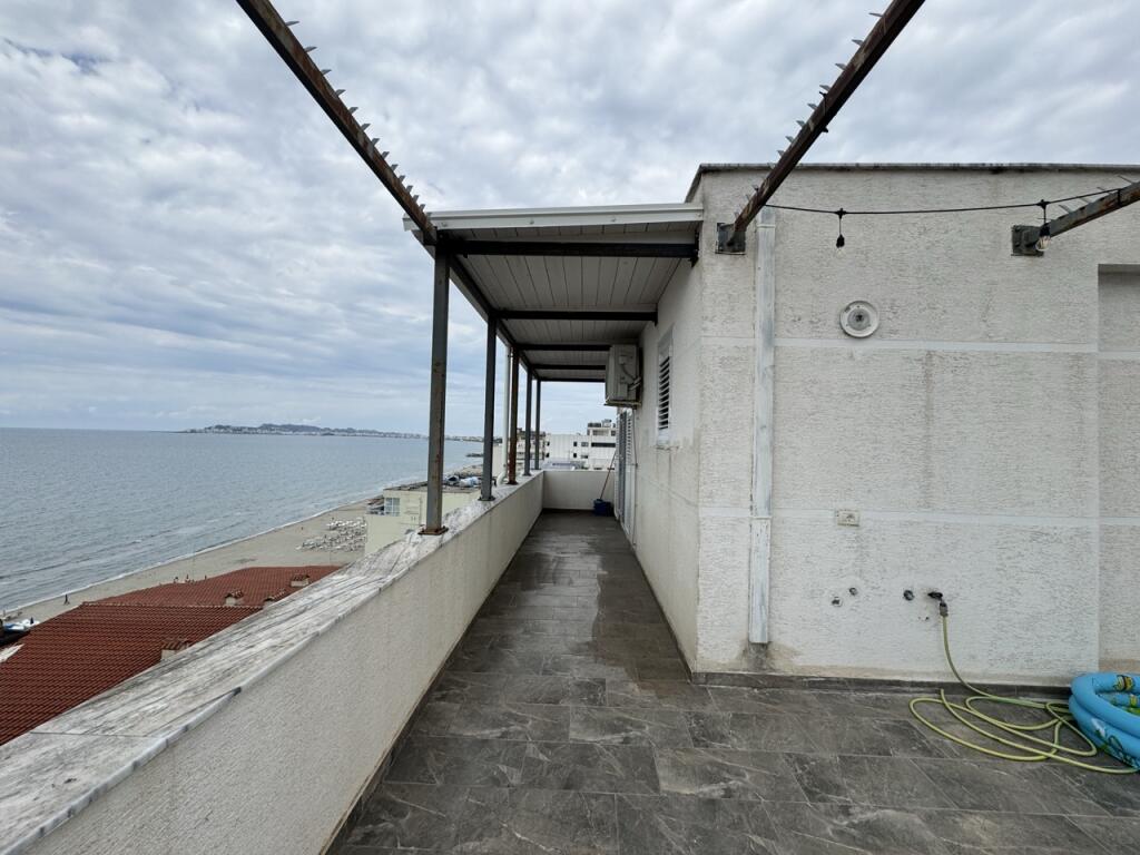 In vendita: Appartamento 2+1 – Attico con vista mare. Durres, SHKEMBI KAVAJES 