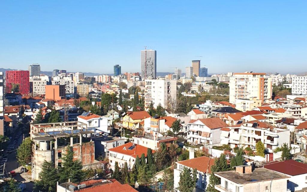 In Affitto: 1+1+Cucina Propria (Ville Tedesche) K9, Nuova Zona con Ascensore | Completamente Attrezzato 50.000 Leke