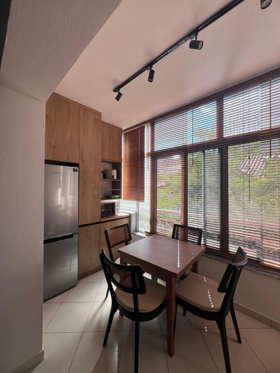 For Rent: 1+1 newly renovated * *(📍Eleonora- near Kodra e Diellit  )* - Fl.1 - *550€/Month* - Area 70 m² || Very quiet area✨ -
