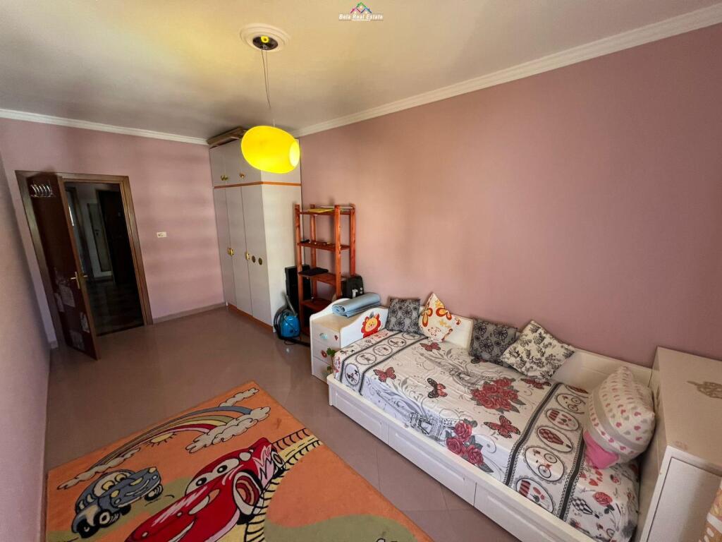 Apartament Me Qera 2+1 Ne Bllok (ID B2201510) Tirane