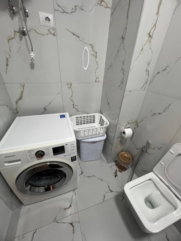 For Rent: 1+1 newly renovated * *(📍Eleonora- near Kodra e Diellit  )* - Fl.1 - *550€/Month* - Area 70 m² || Very quiet area✨ -