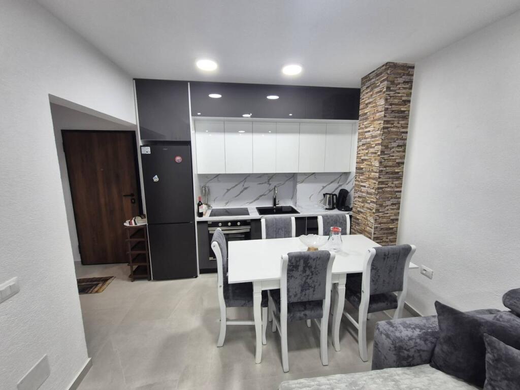 Affitto appartamento 1+1 Durazzo, Golem