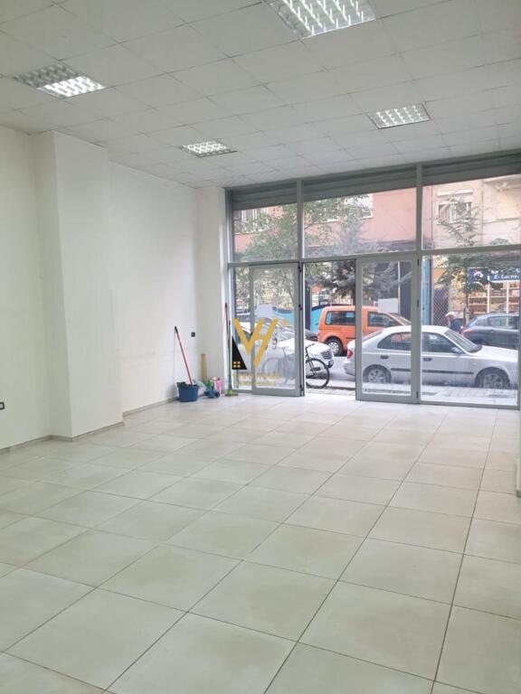 SHOP FOR RENT 55 M2 IN ISH MISTO MAME 50,000 LEKE