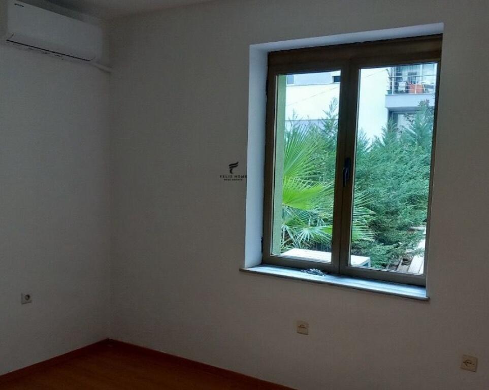 UFFICIO IN AFFITTO 90 M2 PAZAR I RI 600 EURO