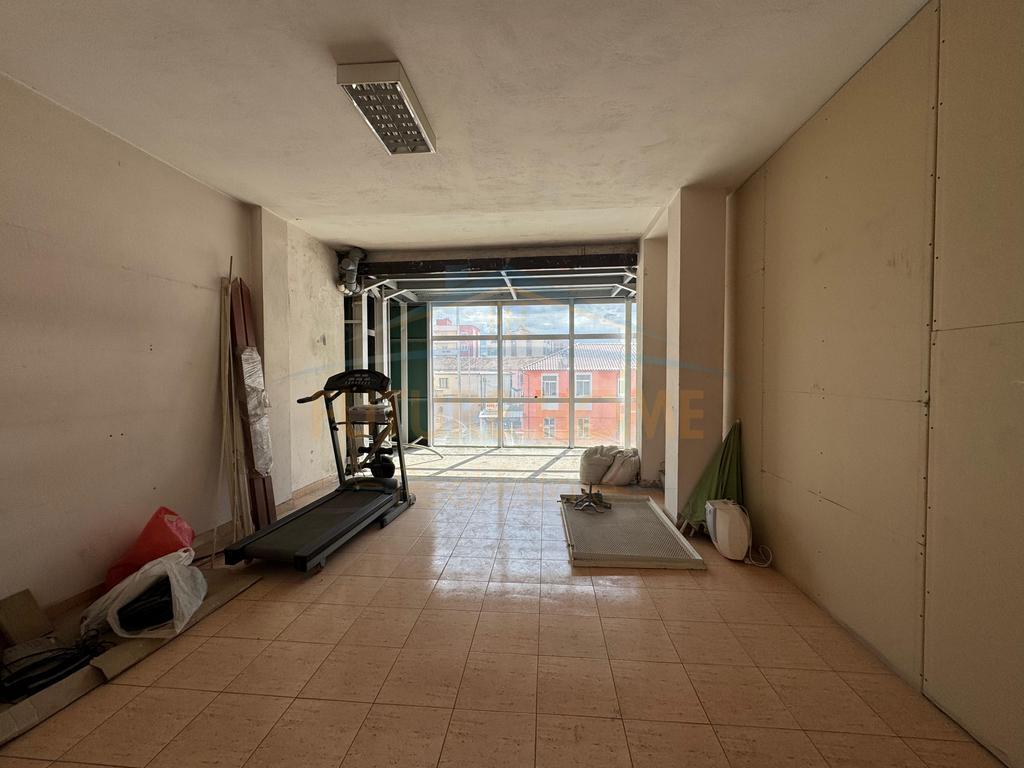 Rent, Space, Kinostudio, Tirana.
